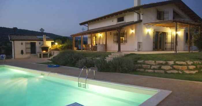 Others Studio Apartment in Countryside Villa With Pool