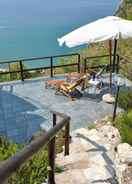 Imej utama Romantic Cove Sea View Villa 7 km far From Sperlonga