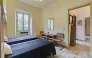 Khác 4 Spacious and Cozy, 63 Beds, Free Wifi, Near Eur