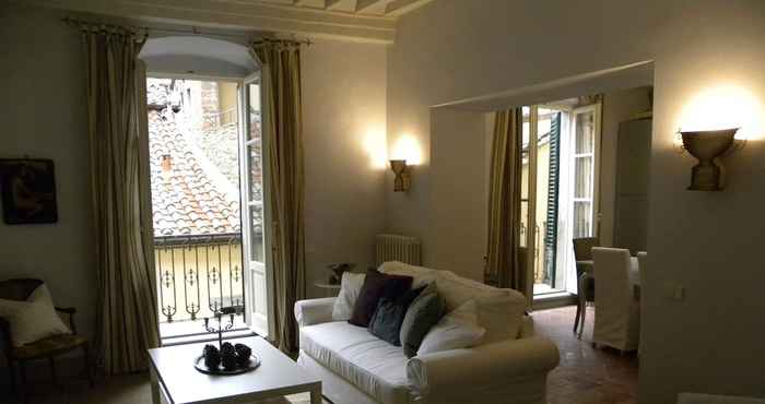 อื่นๆ Bright, Bright, Spacious, 1 Bedroom Apartment in the Heart of Tuscany