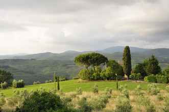 Others 4 Rustic Tuscan Apartment