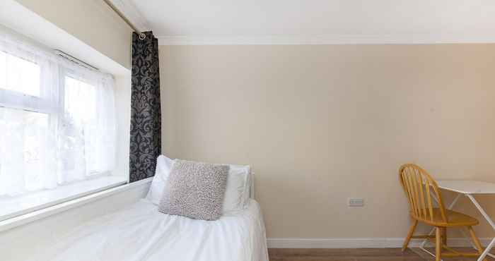 Others TH Serviced Apartment London