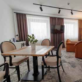 Primary image 1 ホテル ナフタ クロスノ, ポトカルパチェ県 ホテル