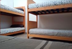 기타 5 Escuela de Surf y Hostel Baldaio