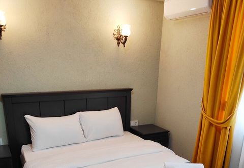 Khác Lebon Hotel Old City