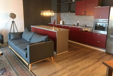 Others Luxury Large 4 Beds, 3 Balconies, 110 m2 - Parking