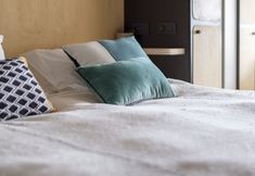 Others 7 Sea Me If You Can