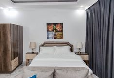 Others 6 Kasi Apartments