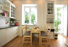 Others 6 Warsaw Concierge Travellers Nest Wspolna