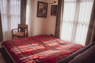 อื่นๆ 4 No 1 House By Valence