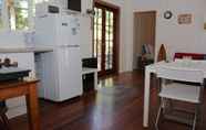 Lain-lain 5 Eclectic 1 Bedroom Apartment in the Heart of Palm Beach