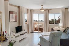 Others Apartment - 2 Bedrooms with Pool and WiFi - 107349