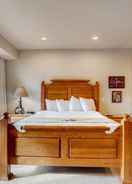 Primary image Renovated Studio- Kids Ski Free & On Shuttle Route! Studio Bedroom Condo by Redawning