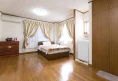 其他 3 Centrally Located Deluxe Furnished.1