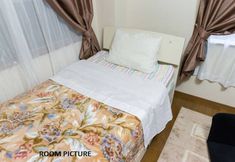 Others 3 Centrally Located Deluxe Furnished.3