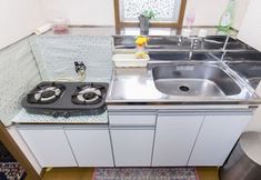 Others 7 Centrally Located Deluxe Furnished.4