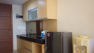 อื่นๆ 4 Strategic Studio Apartment at Beverly Dago with Mountain View