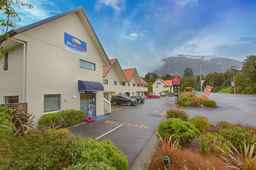 Bella Vista Motel Fox Glacier, ₱ 3,956.05