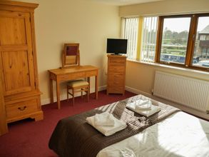 อื่นๆ 4 Tewitfield Marina