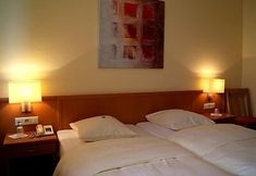 Others 5 Hotel Acacia