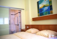 Others 2 Hotel Acacia