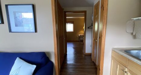 Others 2 SunView Motel