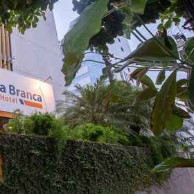 Primary image1Rede Andrade Vela Branca,坦克雷多·内维斯飯店