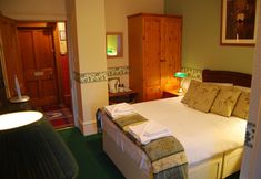 Others 6 Royston Guest House