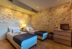 其他 4 Exensian Villas & Suites