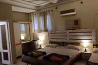 Others Hotel Samrat