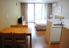 Others 7 Mayhills Resort