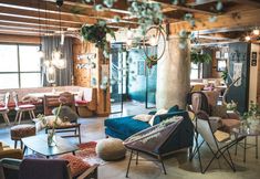 Others 2 Das Falkenstein