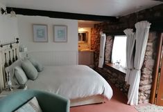 Others 7 Steps Farmhouse