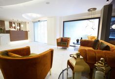 Others 2 Mira Otel Alsancak