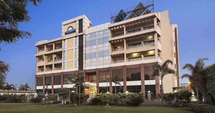 Lainnya Days Hotel by Wyndham Neemrana Jaipur Highway