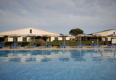 Others 5 La Cecinella