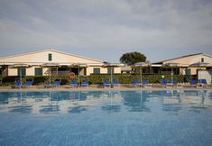 Others 5 La Cecinella