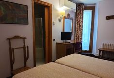 อื่นๆ 4 Hotel Aragüells