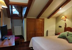 อื่นๆ 3 Hotel Aragüells