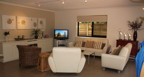 Others 2 84 The Spit Holiday Apartments