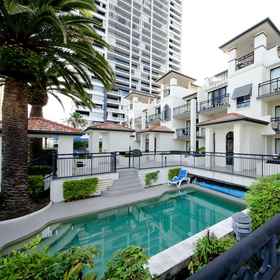 Primary image 1 Island Beach Resort, La Vela Head Spa – Head Spa Gold Coast Hotels