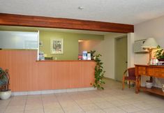 Others 2 Canadas Best Value Inn Kelowna