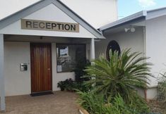 Others 2 Top Spot Motel