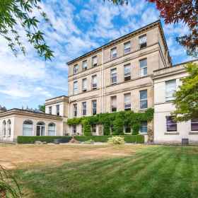 Primary image1艾爾靈頓酒店,Chew Stoke飯店