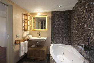 Lain-lain 4 Deris Bosphorus Lodge