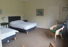 อื่นๆ 7 Furtho Manor Farm