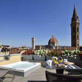 Primary image1San Firenze Suites & Spa,格雷韦伊恩基安蒂飯店