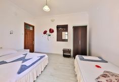 Others 7 Santosa Pension