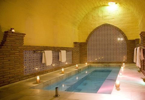 기타 Cuevas Hammam Abuelo José