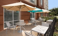 Others 6 Fairfield Inn & Suites Baltimore BWI Airport